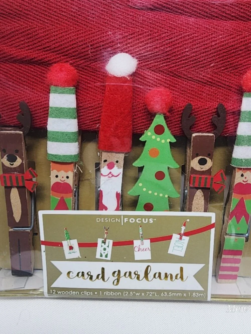 Card Garland 12 Wooded Christmas Pegs Clips and 1 Ribbon (2.5